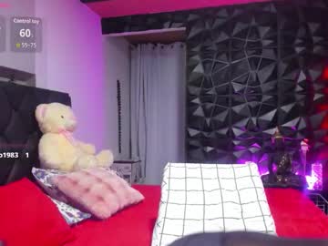 Charlottemeyerr Chaturbate stream image from November 29, 2025