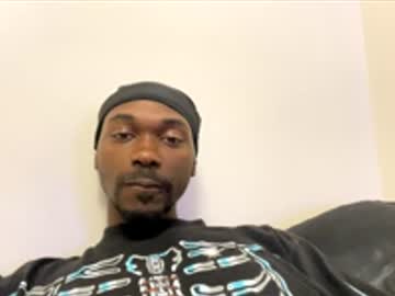 Misterinches45 Chaturbate stream image from November 29, 2025