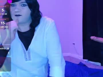 Uhhh_Lexi Chaturbate stream image from November 29, 2025