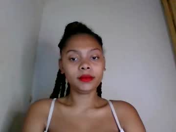 Ckamilla45 Chaturbate stream image from November 29, 2025