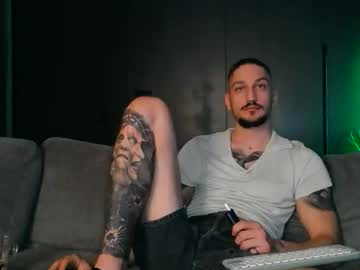 Huntingod Chaturbate stream image from November 29, 2025