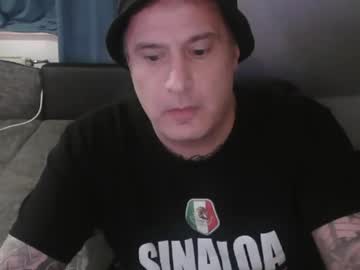 Sinalco1975 Chaturbate stream image from November 29, 2025