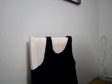 Rev82592 Chaturbate stream image from November 29, 2025
