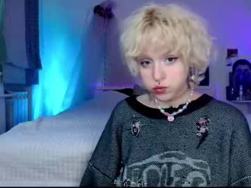 Selestialcharm Chaturbate stream image from November 29, 2025