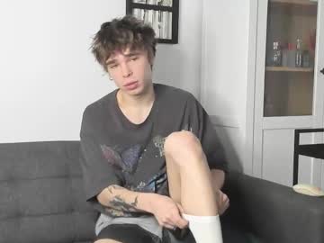 Yen2025 Chaturbate stream image from November 29, 2025