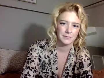 Frommarywithlove Chaturbate stream image from November 29, 2025