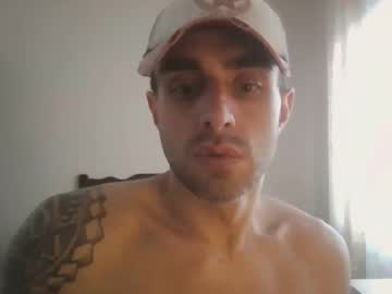Jkretzer1 Chaturbate stream image from November 29, 2025