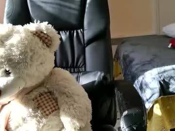 Laprovencale Chaturbate stream image from November 29, 2025