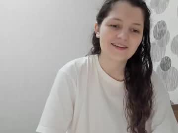 Annaahcharm Chaturbate stream image from November 29, 2025