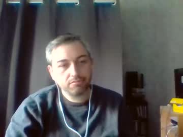 Maximefrxx Chaturbate stream image from November 29, 2025