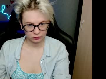 Sunny_Mood Chaturbate stream image from November 29, 2025