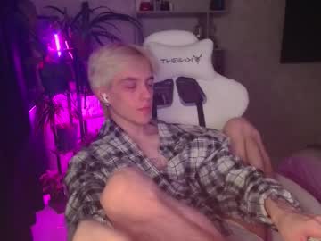Abslut Chaturbate stream image from November 29, 2025