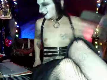 Ember_Circle Chaturbate stream image from November 29, 2025