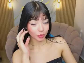 Mia_Collins_B Chaturbate stream image from November 29, 2025