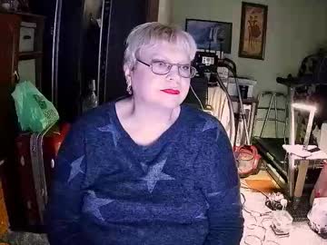 Beverlyqcynia stream image from November 29, 2025