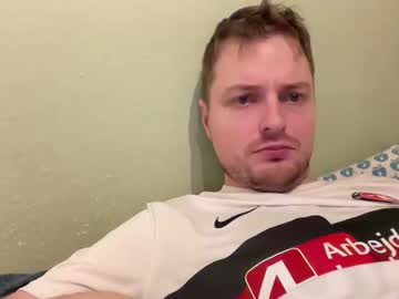 095mike Chaturbate stream image from November 29, 2025