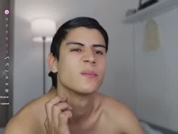 Hey_Cesard Chaturbate stream image from November 29, 2025