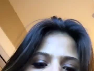 Lalittlekitty Chaturbate stream image from November 29, 2025