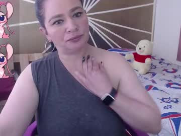 Vicky_Sexi Chaturbate stream image from November 29, 2025