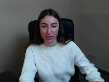 Cammila_Horn Chaturbate stream image from November 29, 2025