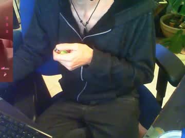 Curiousgenie Chaturbate stream image from November 29, 2025