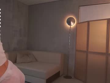 Mist_Mia Chaturbate stream image from November 29, 2025