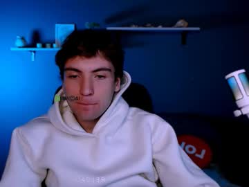 Fred_Strong Chaturbate stream image from November 29, 2025