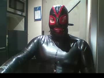Latexboy1986 Chaturbate stream image from November 29, 2025