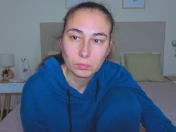Olivia_Milff Chaturbate stream image from November 29, 2025
