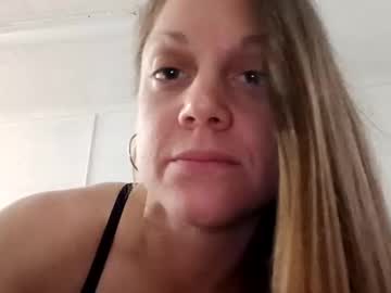 Sweetrosebud3522 Chaturbate stream image from November 29, 2025