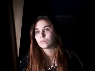 Vesperlyn Chaturbate stream image from November 29, 2025