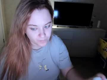 Appleyummybuns Chaturbate stream image from November 29, 2025