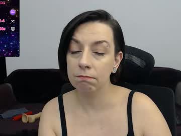 Autumnopal Chaturbate stream image from November 29, 2025