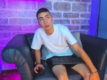 Damiann20 Chaturbate stream image from November 29, 2025