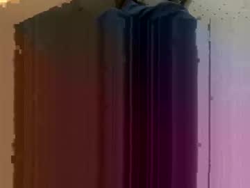 Revilo1165 Chaturbate stream image from November 29, 2025