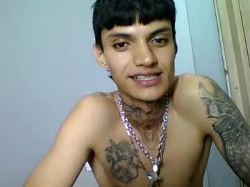 Destrozacucas5000 Chaturbate stream image from November 30, 2025
