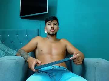 Matteo_Rreal Chaturbate stream image from November 30, 2025