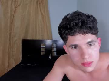 Whos_He Chaturbate stream image from November 30, 2025