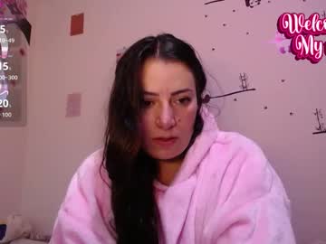 Pearl_3 Chaturbate stream image from November 30, 2025