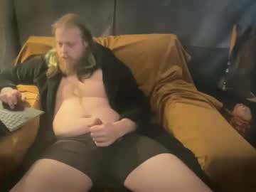 Bongskum38 Chaturbate stream image from November 30, 2025