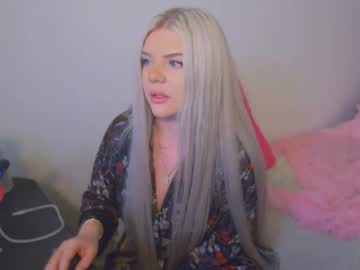 Paradise_For_You_ Chaturbate stream image from November 30, 2025