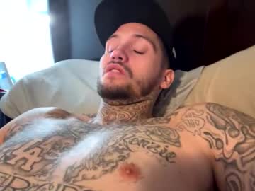 Thawhitez Chaturbate stream image from November 30, 2025