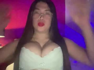 Travelergirl Chaturbate stream image from November 30, 2025