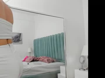 Alanha__ Chaturbate stream image from November 30, 2025