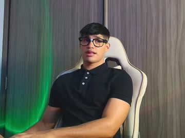 Jimmy_Leeh_ Chaturbate stream image from November 30, 2025