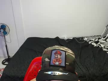 Josue25sex Chaturbate stream image from November 30, 2025