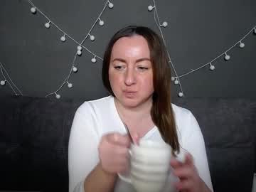 Abbytaylorr Chaturbate stream image from November 30, 2025
