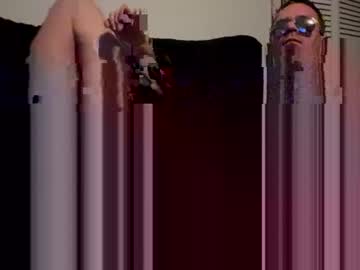 Hardrockk6969 Chaturbate stream image from November 30, 2025