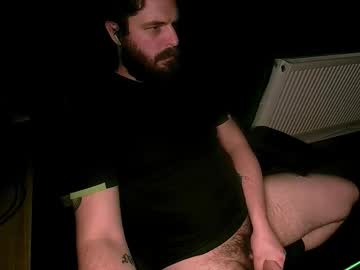 Roughwonder Chaturbate stream image from November 30, 2025