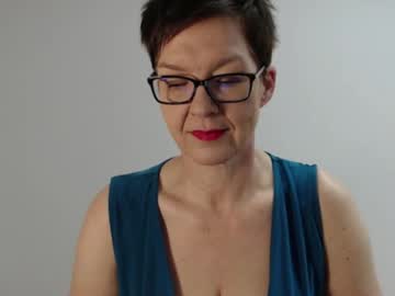 Sofie_Velvet Chaturbate stream image from November 30, 2025